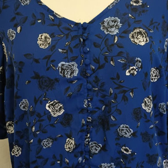 Torrid Blue Floral Chiffon High Low Tunic Top - Picture 6 of 7